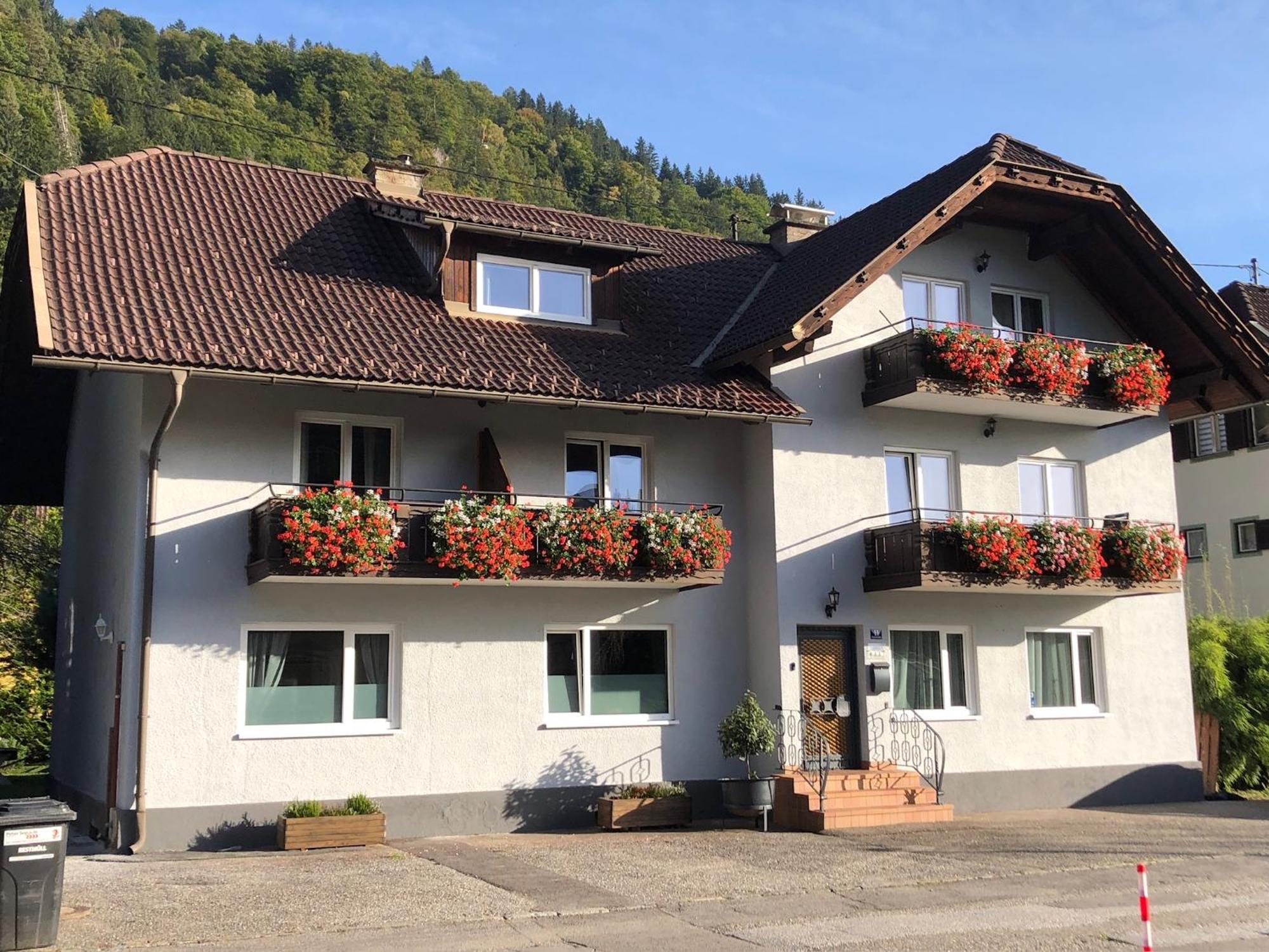 Appartement Zirbenduft Ferienhaus Fuenf Sinne โดบริอาค ภายนอก รูปภาพ